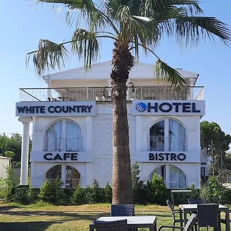 White Country Boutique Hotel 3*