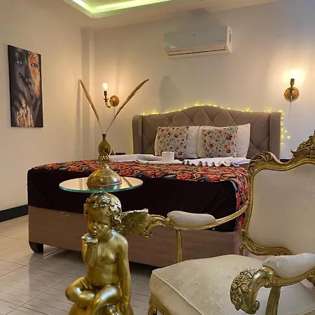 White Country Boutique Hotel