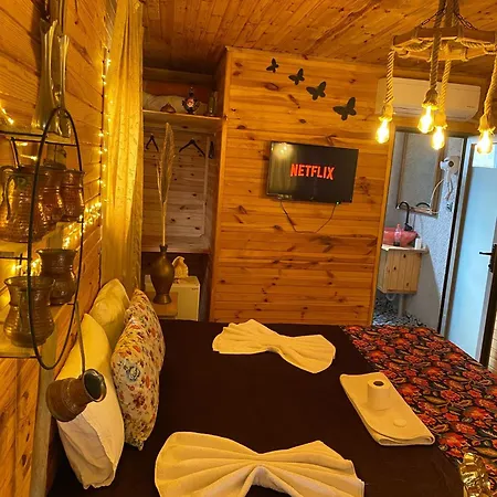 Hotel White Country Boutique 3*